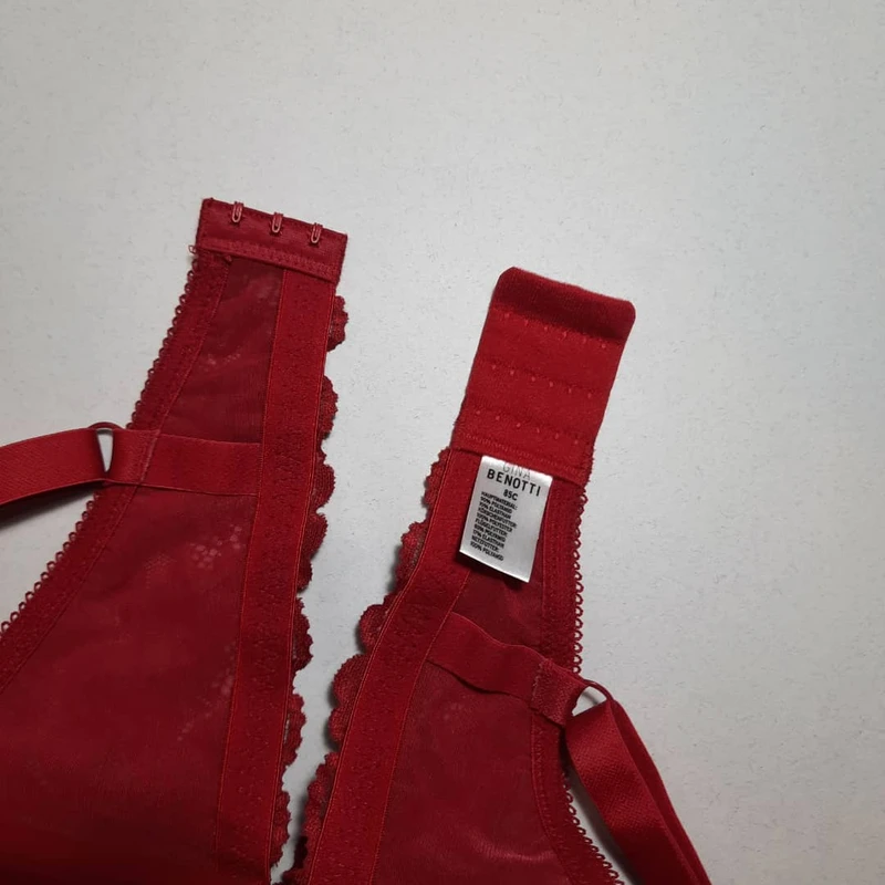 ست شورت و سوتین زنانه جینا بنوتی مدل red 002