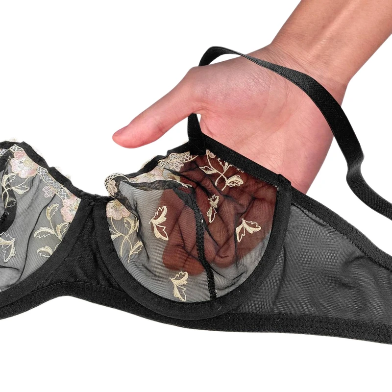 ست شورت و سوتین زنانه نوشه پوش مدل توری گلدوزی