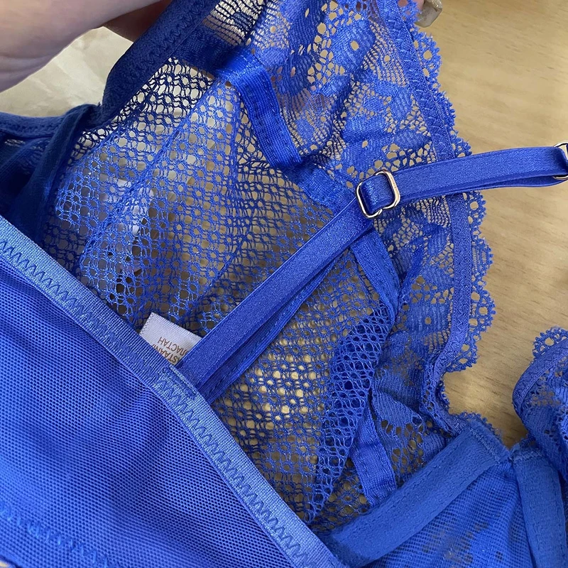 ست شورت و سوتین زنانه فنتی مدل 6457227 ست شورت و سوتین زنانه فنتی مدل 6457227