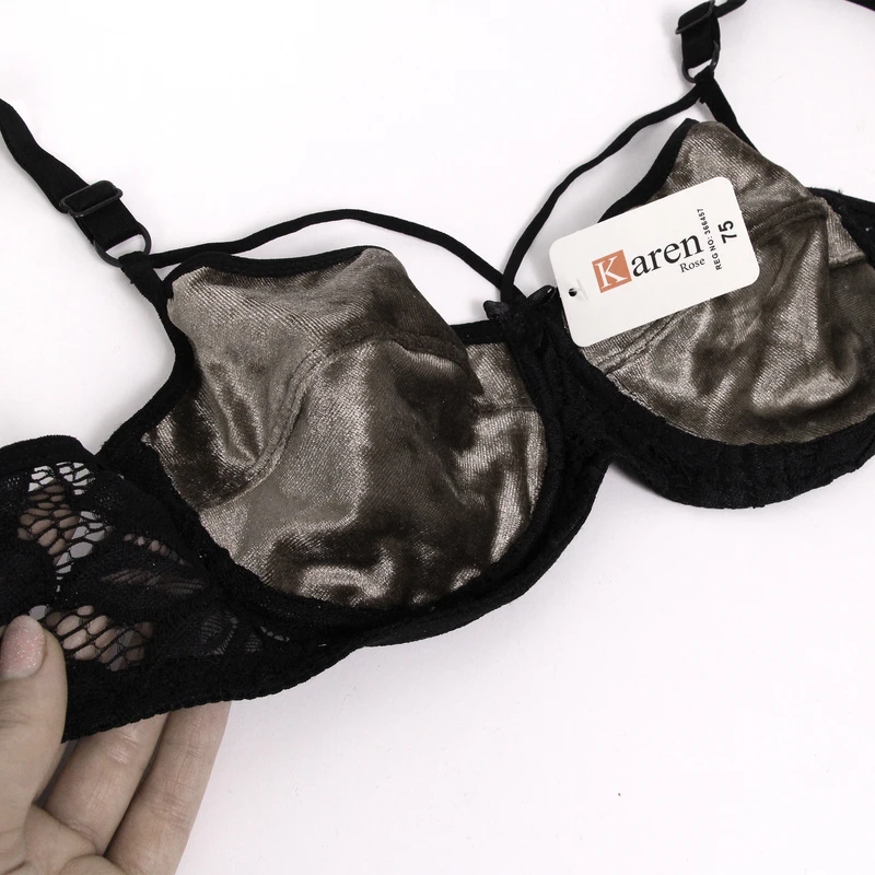 ست شورت و سوتین زنانه کارنا رز مدل مخمل کد 3356 ست شورت و سوتین زنانه کارنا رز مدل مخمل کد 3356