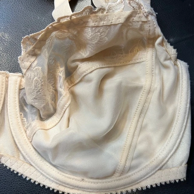 سوتین زنانه اسمارا مدل BUGEL BH فنر دار سوتین زنانه اسمارا مدل BUGEL BH فنر دار