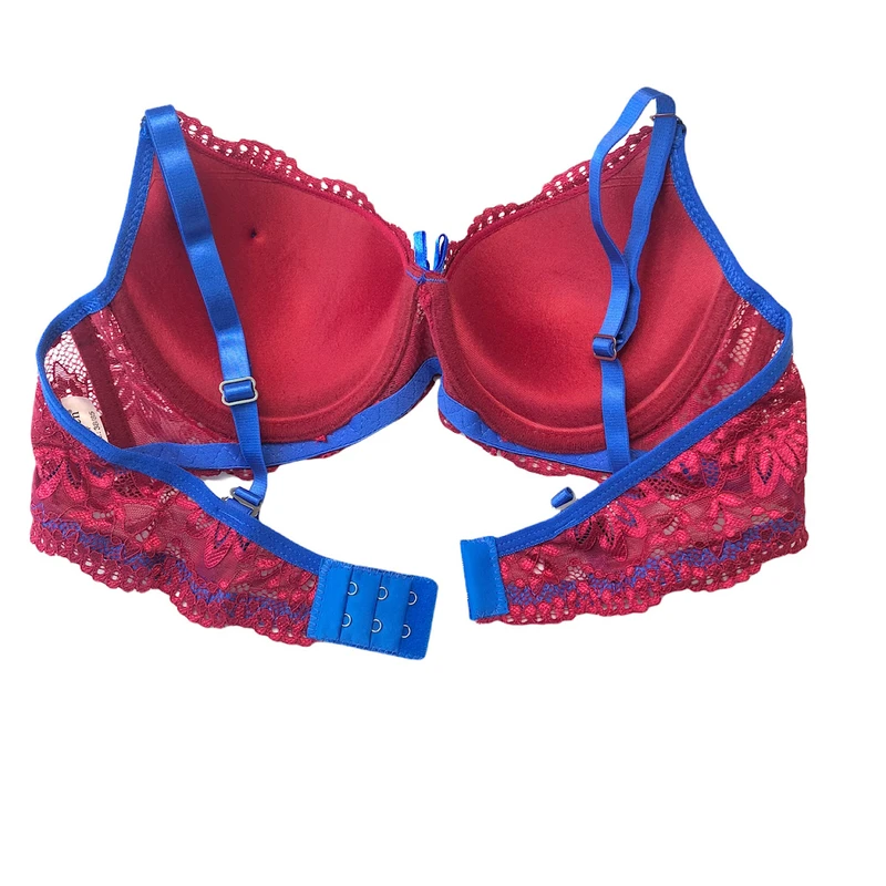 سوتین زنانه تی دی اف مدل اسفنجی دانتل