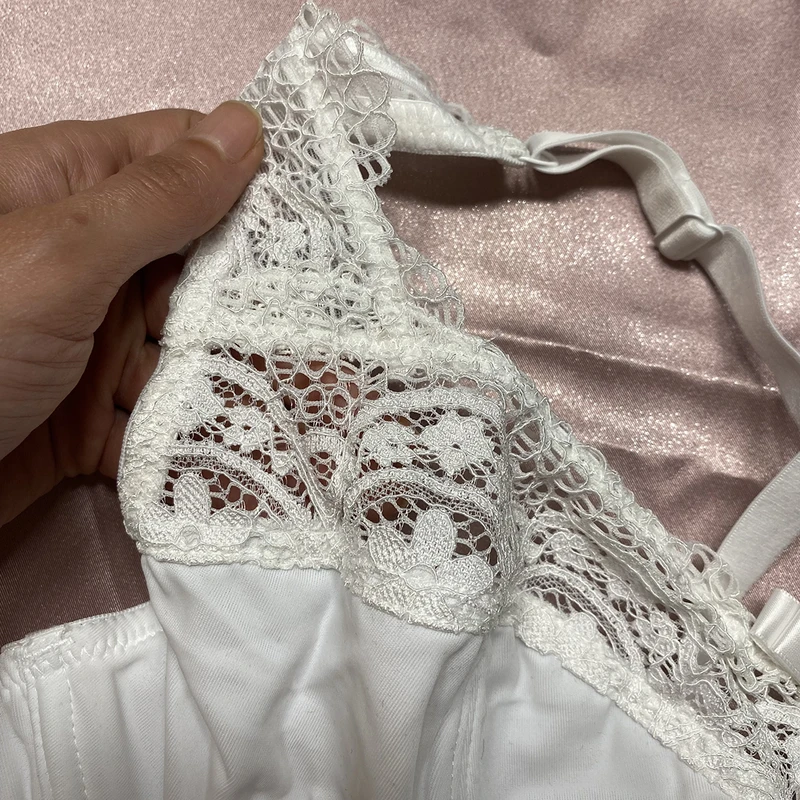 سوتین زنانه لتی مدل PV301W سوتین زنانه لتی مدل PV301W