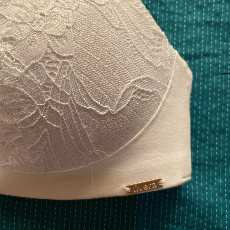 سوتین زنانه لیورا مدل LA1I18